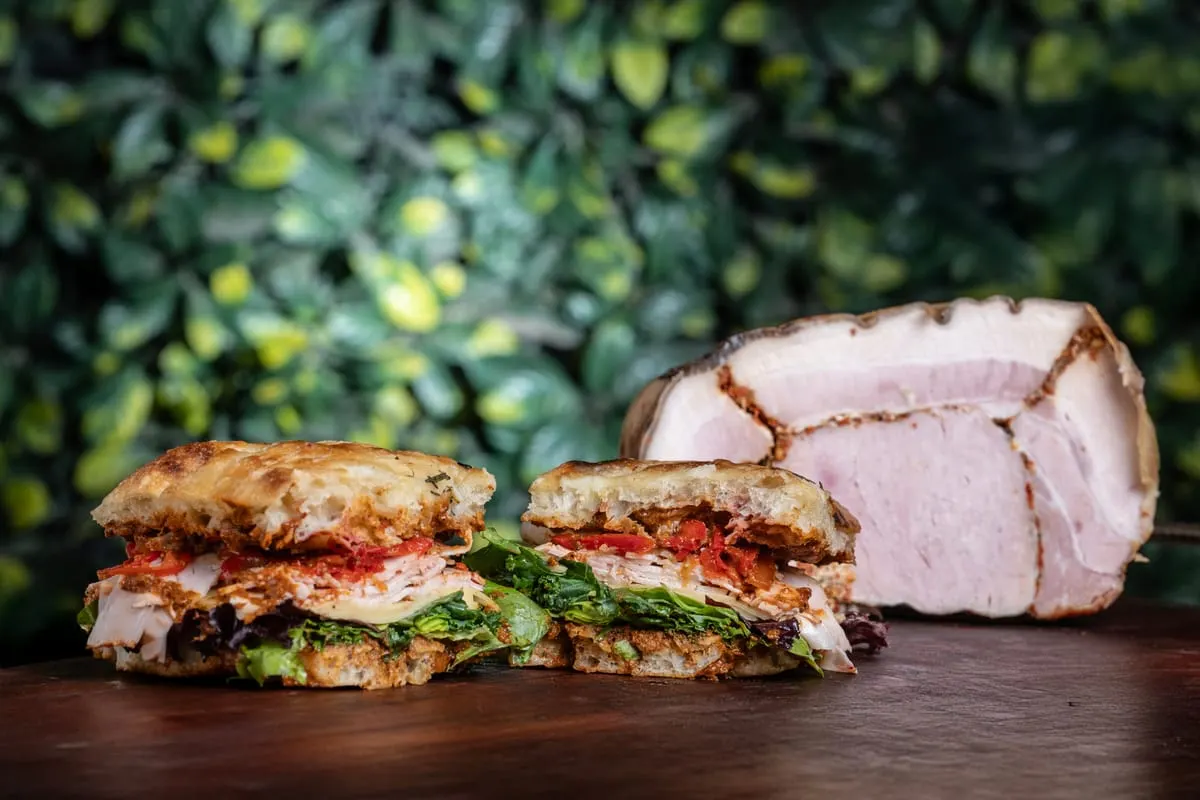 Sándwich de porchetta